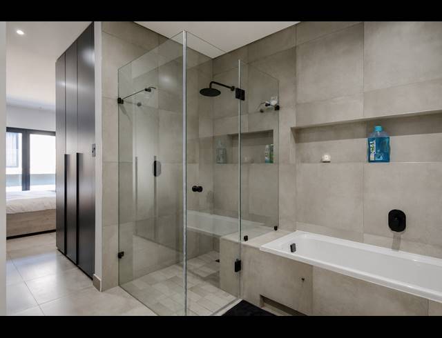4 BEDROOM CLUSTER TO LET IN BRYANSTON EAST